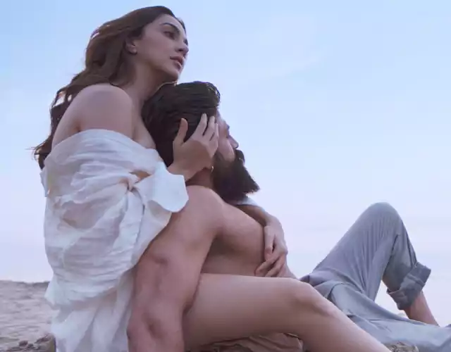 Toxic Movie Tabaah Song Stills